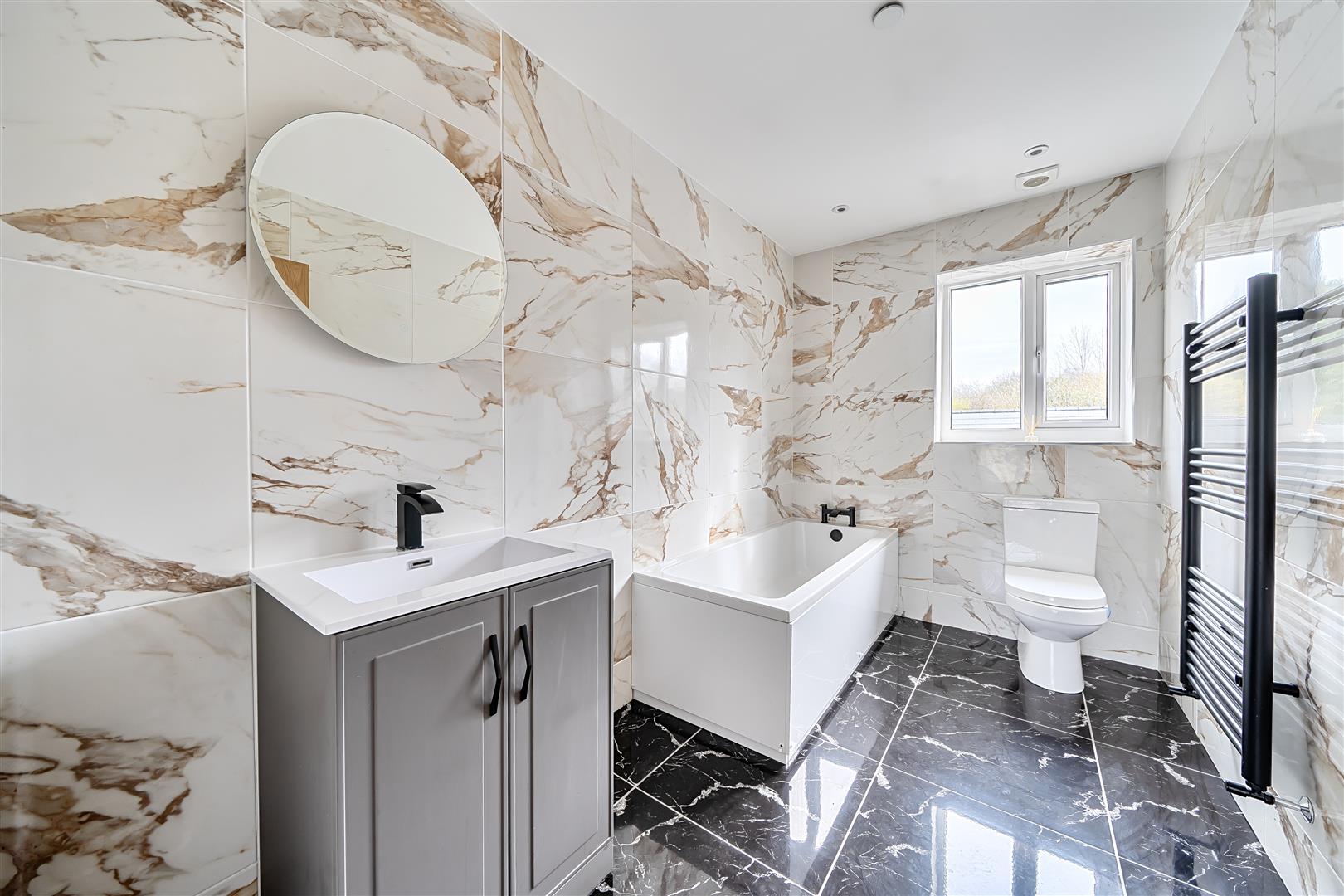 Westfield Road, Waunarlwydd, Swansea, SA5 4SJ